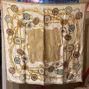 Nina Ricci ❤️ Silk scarf